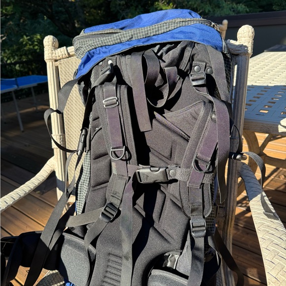 Gregory Petite Dru Backpack 85L Blue - Picture 4 of 8